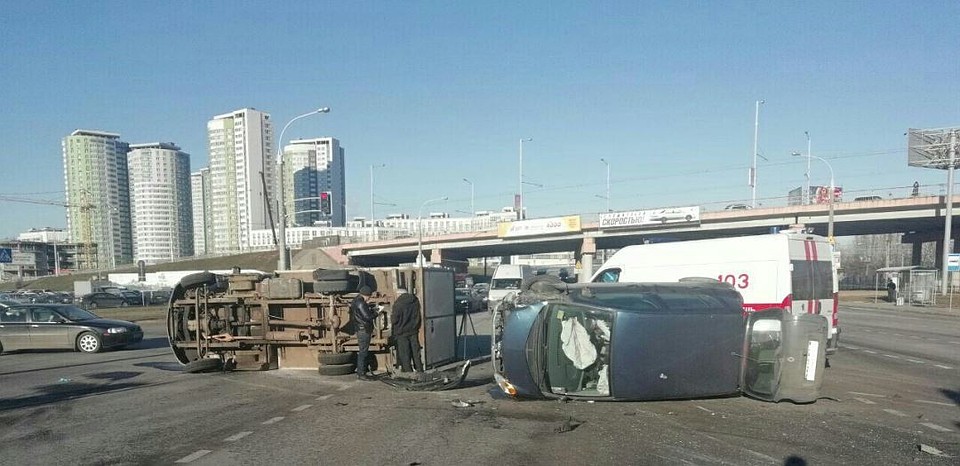 Один водитель не уступил дорогу второму. Фото: ГАИ Минска