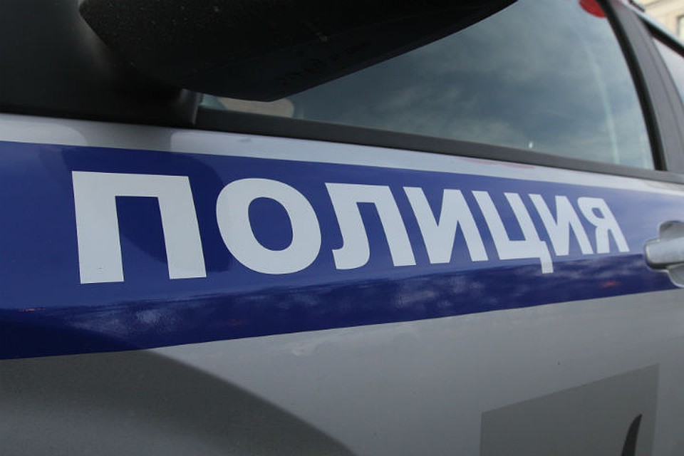 Возвращение 90-х: преступники, угрожая пистолетом, украли у двух ангарчан телефон
