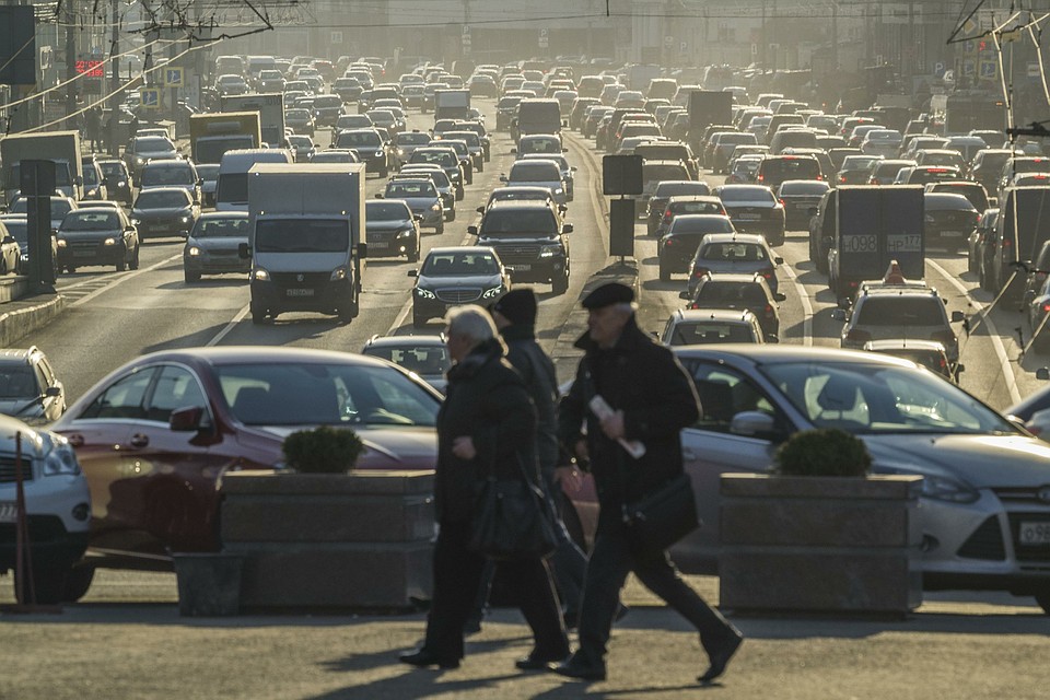 Москву ждут "новогодние пробки"