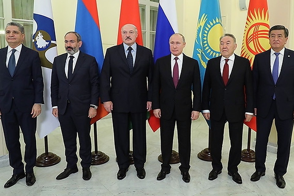 Лукашенко принимает участие в саммитах СНГ и ЕАЭС в Санкт-Петербурге. Фото: пресс-служба президента