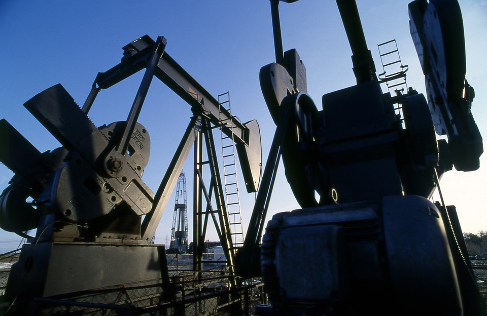 ОПЕК ограничит добычу нефти