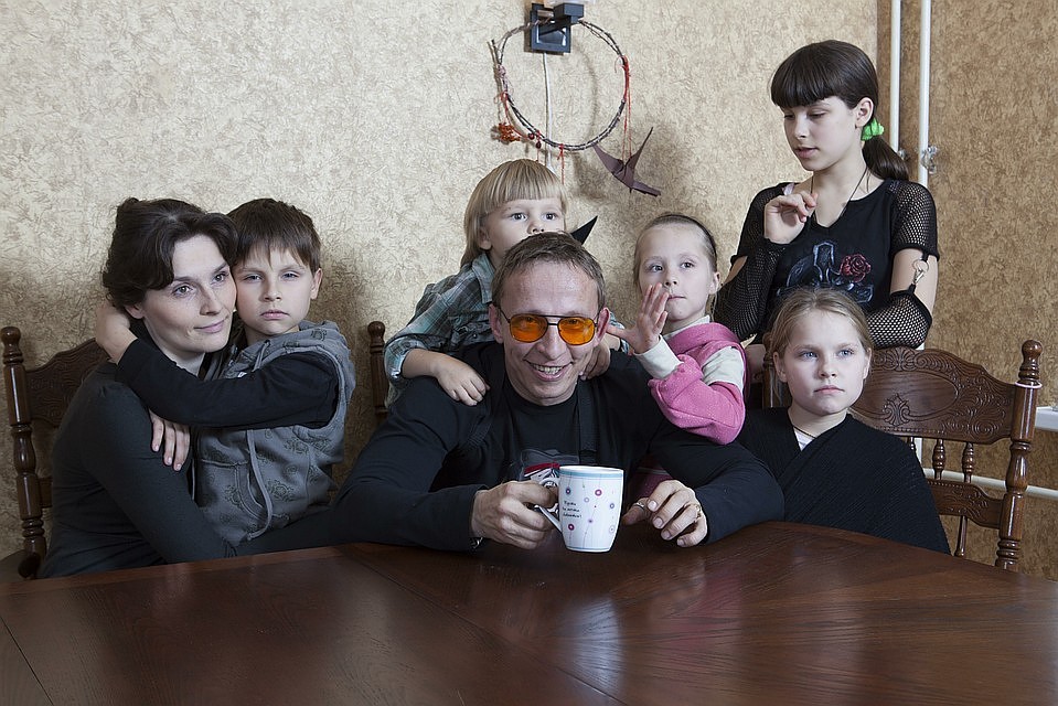 Иван Охлобыстин с семьей