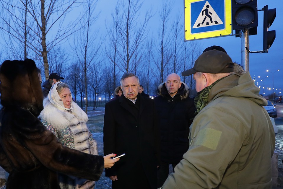 Александр Беглов 8 декабря проверил два района Петербурга. Фото: gov.spb.ru
