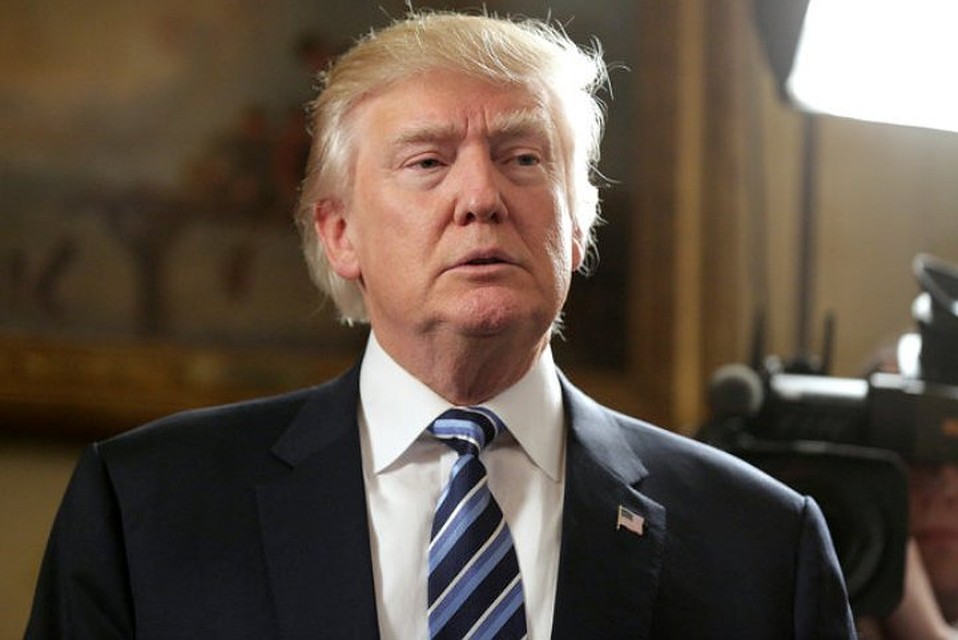 Президент США Дональд Трамп в Овальном кабинете Белого дома