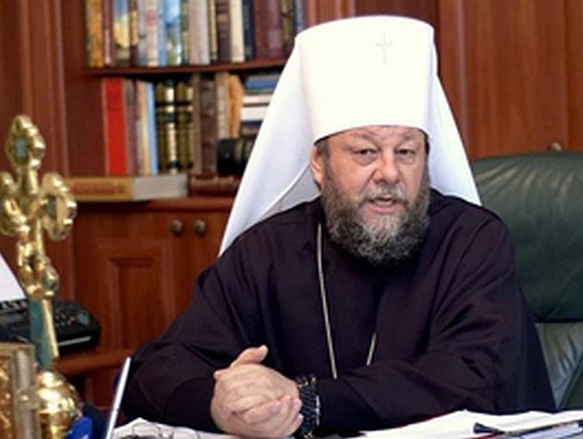 Митрополит Владимир поздравил христиан с Рождеством.