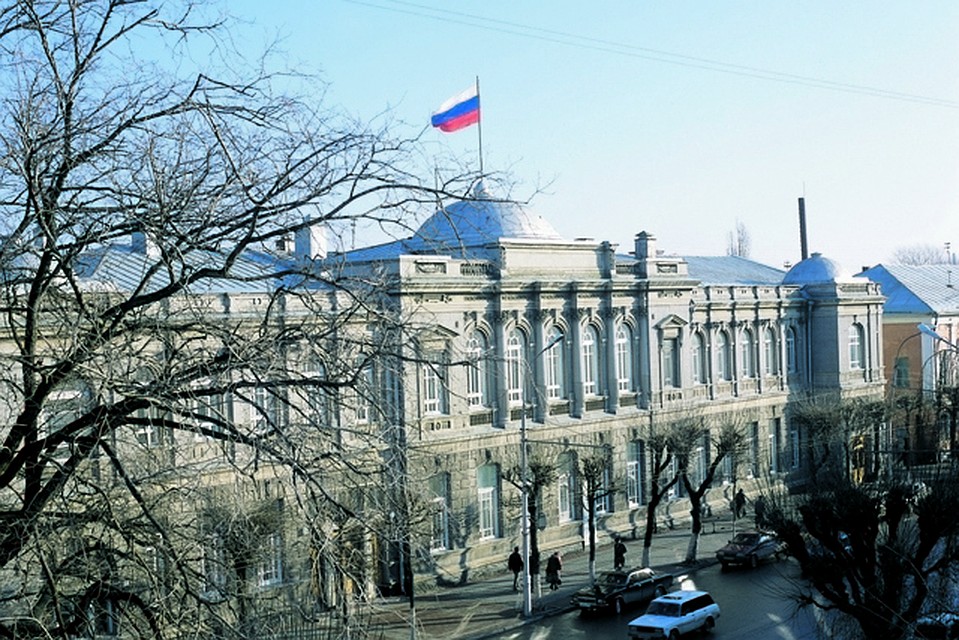 Ехать в облцентр за ответом на свой вопрос не обязательно. Более того, в районах пробиться на прием к министрам гораздо проще.