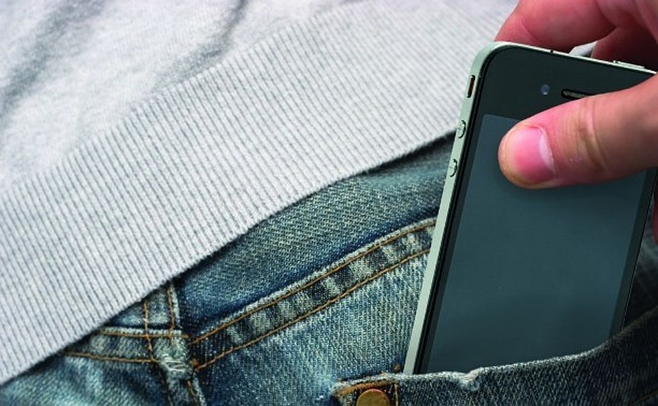 Фото: https://myslo.ru/news/criminal/2018-10-14-zhitel-novomoskovska-ukral-telefon-iz-karmana-posetitelya-kafe