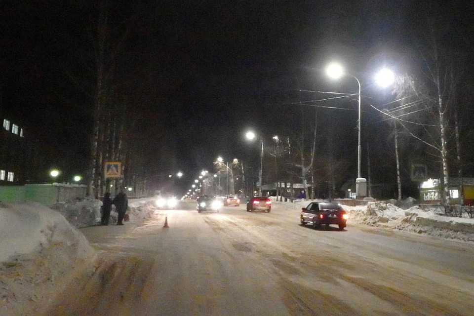 Пешеход шла по нерегулируемому переходу. Фото: управление ГИБДД по Кировской области