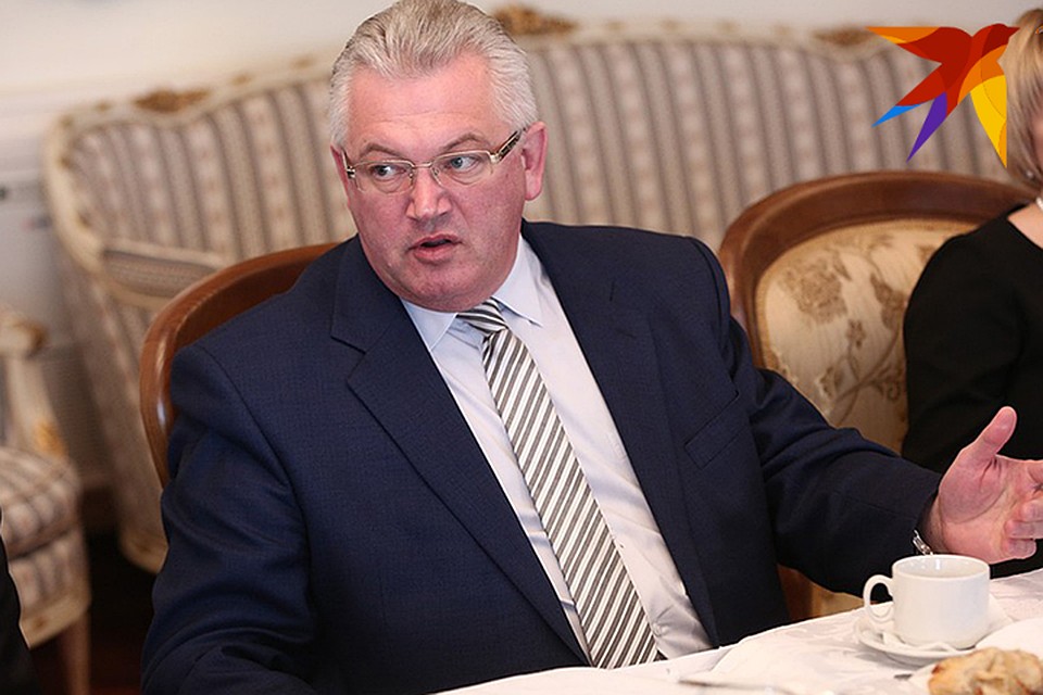 Министр образования дважды за неделю говорил о новой форме итоговой аттестации школьников.