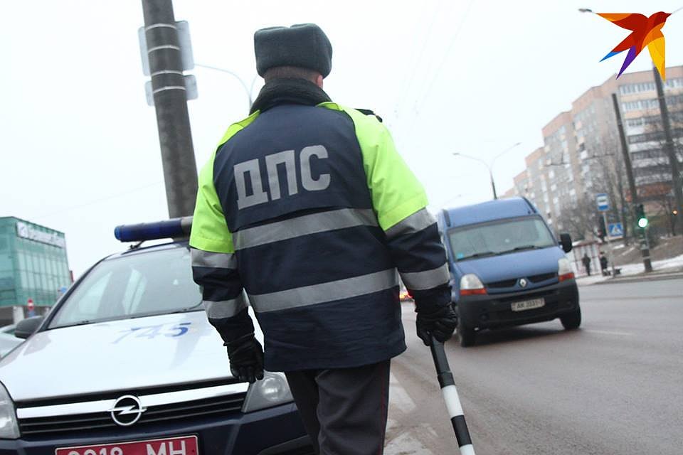 Под Дрогичином несовершеннолетний парень во время погони таранил машину ГАИ.