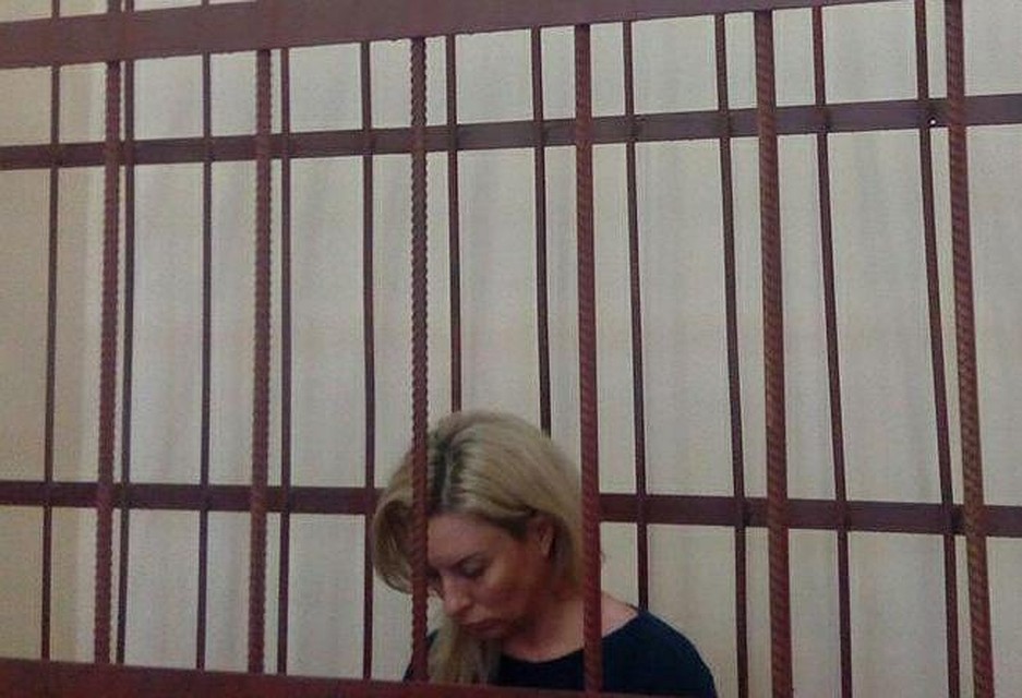 Елена Салеева в зале суда