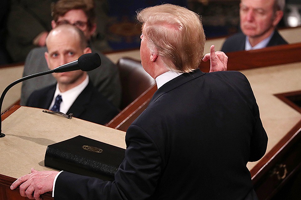 Первоначально планировалось, что Трамп выступит перед обеими палатами парламента в конце января, но из-за шатдауна встречу пришлось перенести