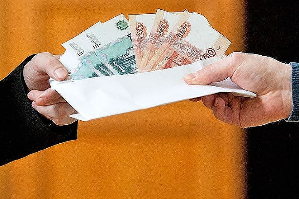 Деньги были выделены на закупку оборудования и спортивного инвентаря, но пропали бесследно