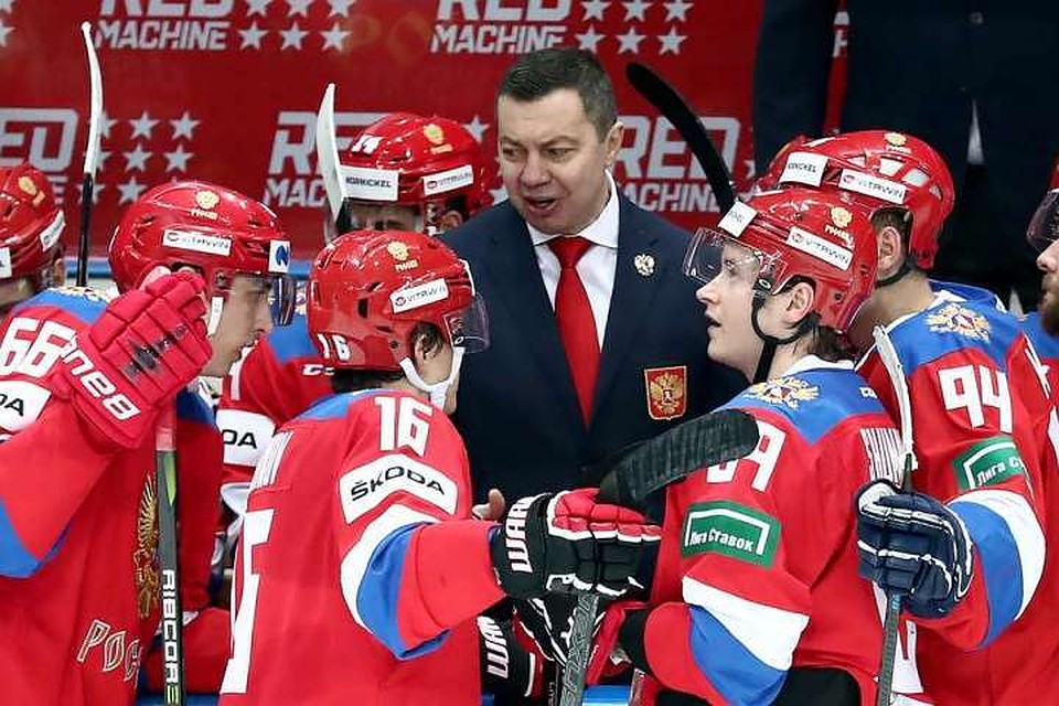 Сборная России по хоккею проиграла команде Швеции в матче Евротура. Фото: Антон Новодережкин/ТАСС