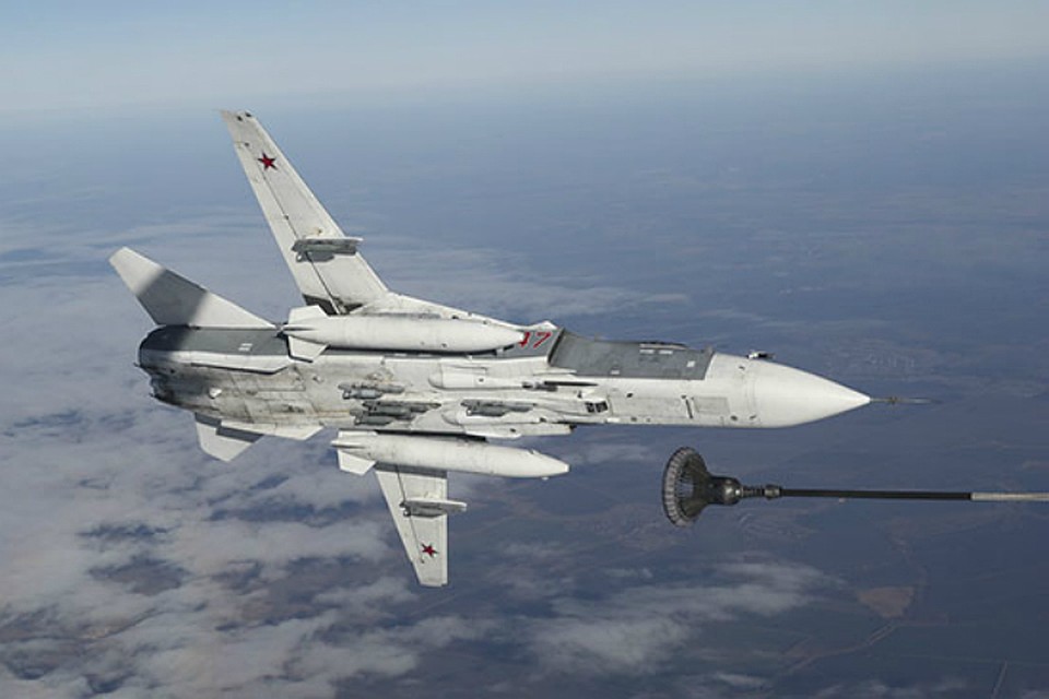 Военные летчики в небе над Хабаровским краем устроят дозаправку истребителей