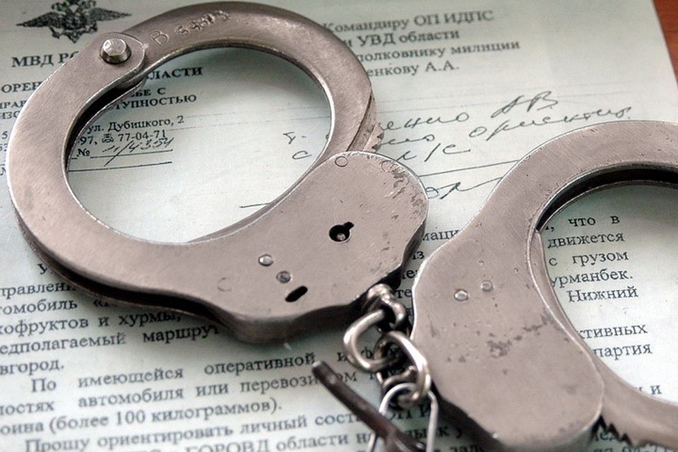 Злоумышленник вынес компьютер, пока хозяин квартиры спал пьяным сном.