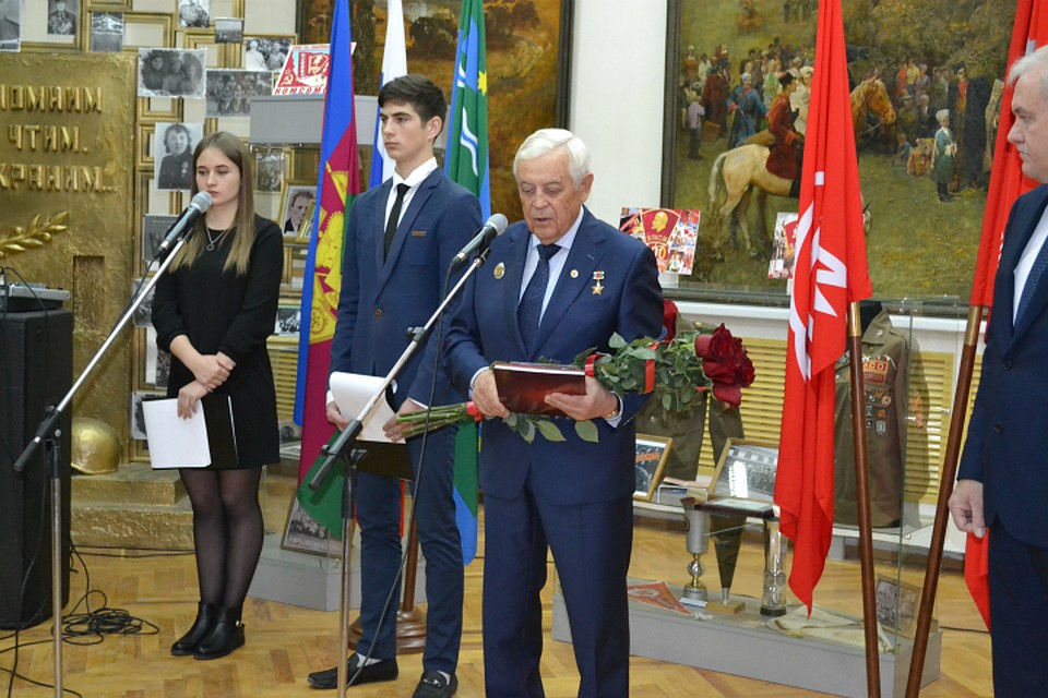 Евгений Харитонов