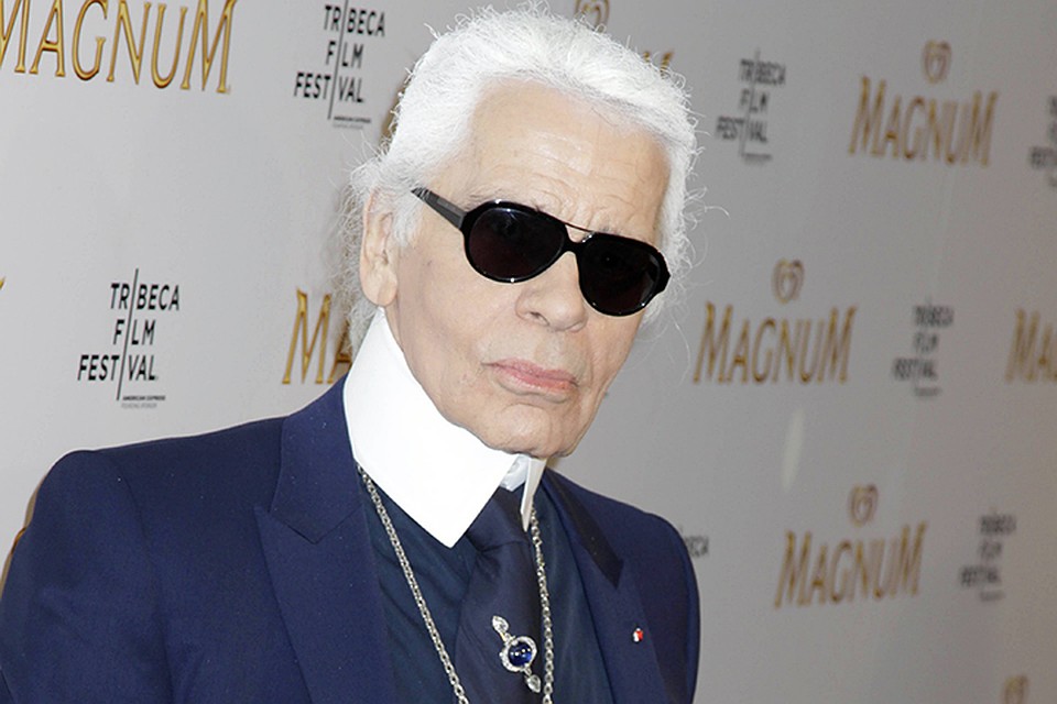 Немецкий модельер, который был креативным директором Модного дома Chanel, умер после продолжительной болезни