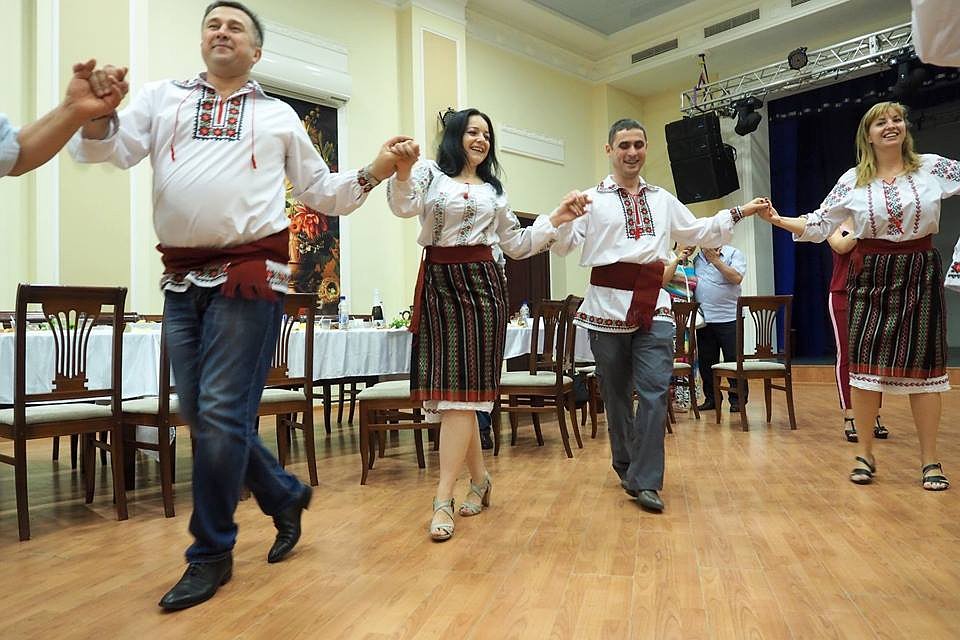 Так наши бывшие соотечественники помнят о Родине.