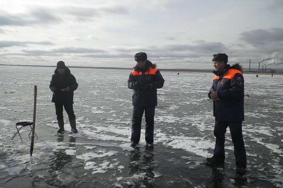 Белгородцев призывают соблюдать правила безопасности на весенних водоемах.