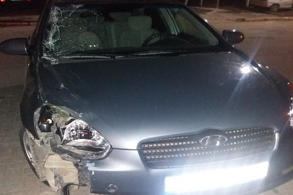 39-летний мужчина ехал на велосипеде, когда в него сзади влетел автомобиль