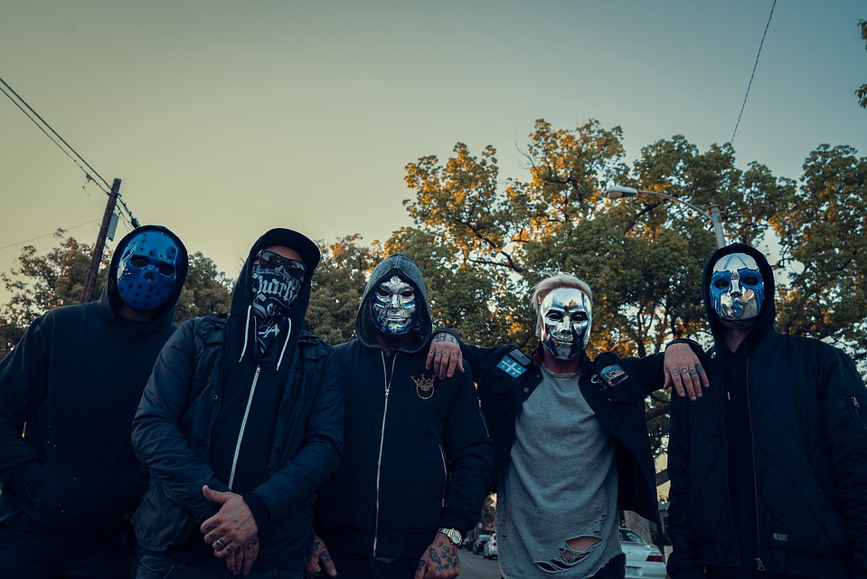 "Hollywood Undead" - одна из самых таинственных групп.