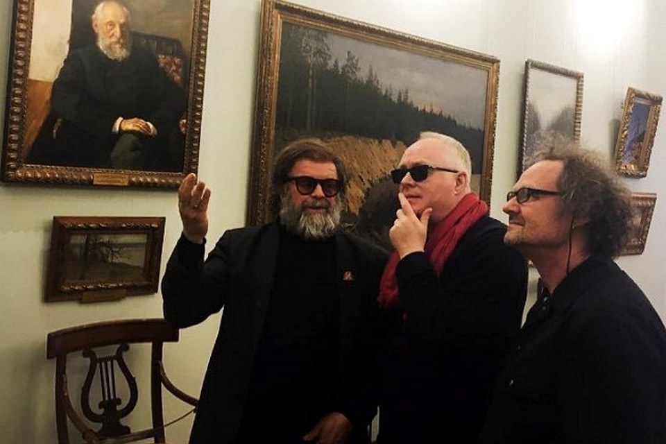 На фото (слева направо): БГ, ударник группы Liam Bradley и бас-гитарист «Аквариума» Александр Титов (Тит). Фото: соцсети