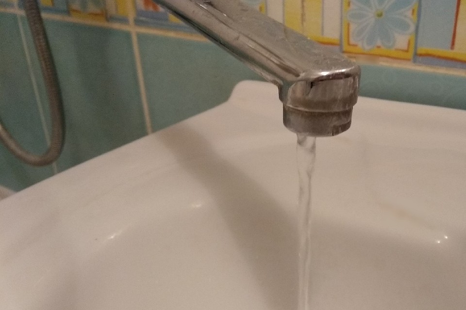 В Липецке снова отключения воды, света и тепла