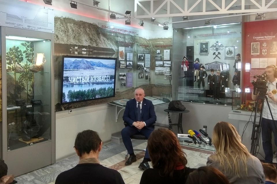 15 марта в музее-заповеднике "Красная горка" прошел брифинг с губернатором