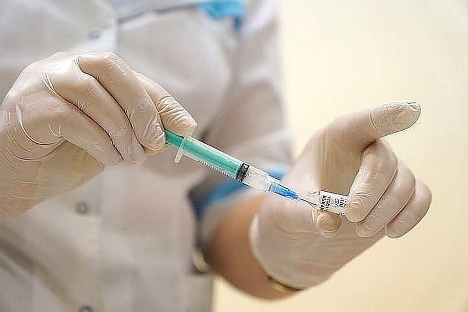 Жителей Литвы призывают делать детям прививки от кори.