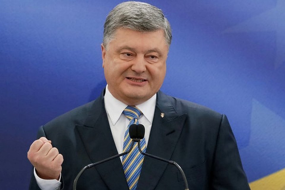 Порошенко заявил, что в случае победы на выборах начнет реализацию новой ракетной программы