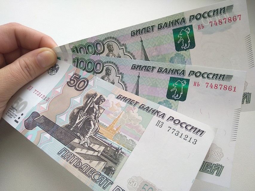Горожанка перевела 3 тысячи рублей, но обещанных денег так и не получила.