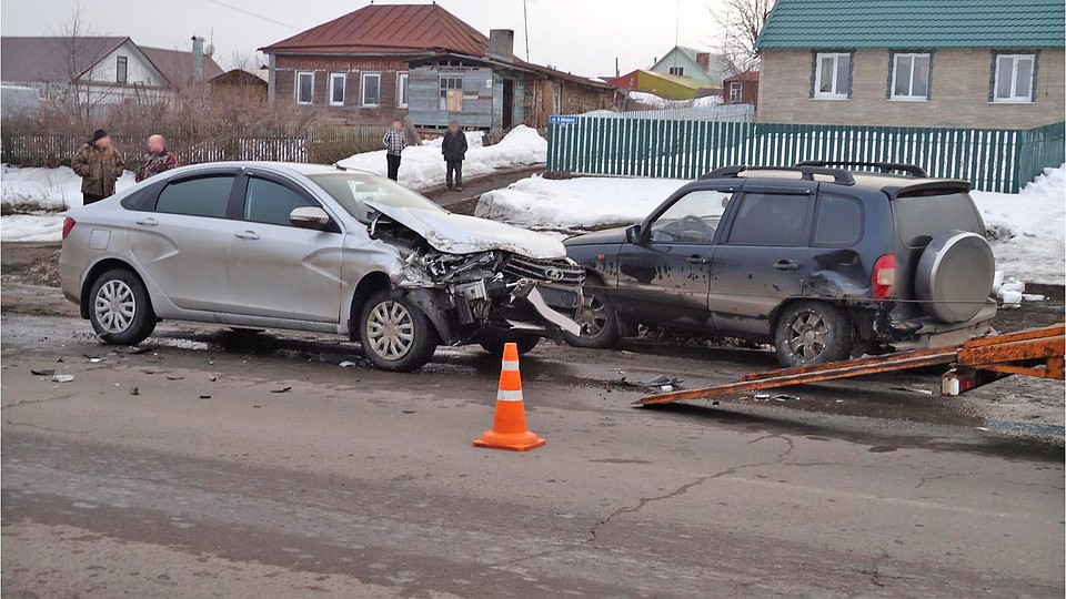 Водителя «Шевроле Нива» госпитализировали