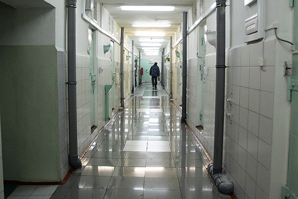 Отбывать наказание бывший начальник отряда будет в той же колонии, где работал