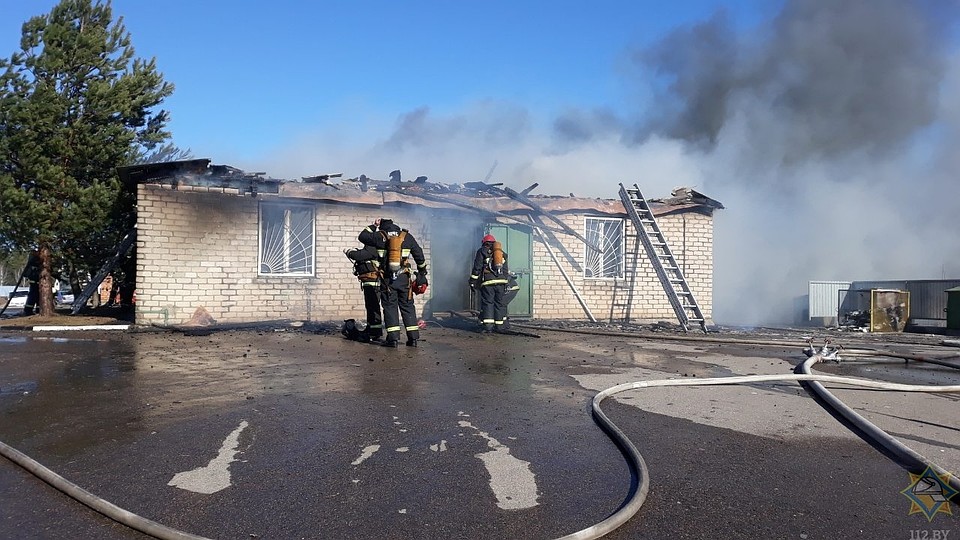 В Минском районе загорелся асфальтобетонный завод Фото: МЧС