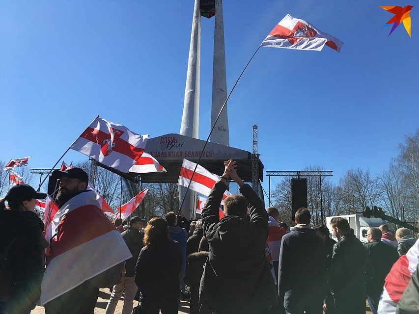 Концерт в Гродно собрал несколько тысяч человек. Фото: Ника КОВАЛЕВА