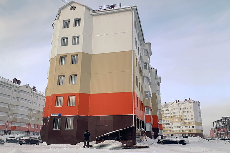Новоуренгойскую новостройку с трещинами решили расселить Фото: yanao.ru