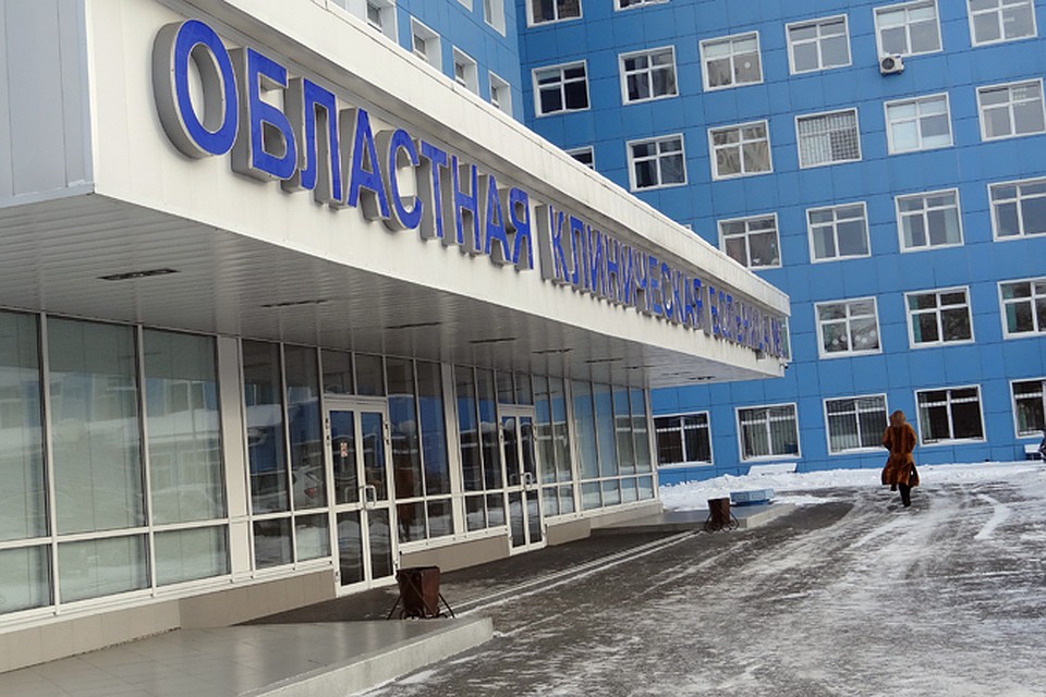 Состояние малыша и школьницы, выпавших из окон в Тюмени, остается тяжелым