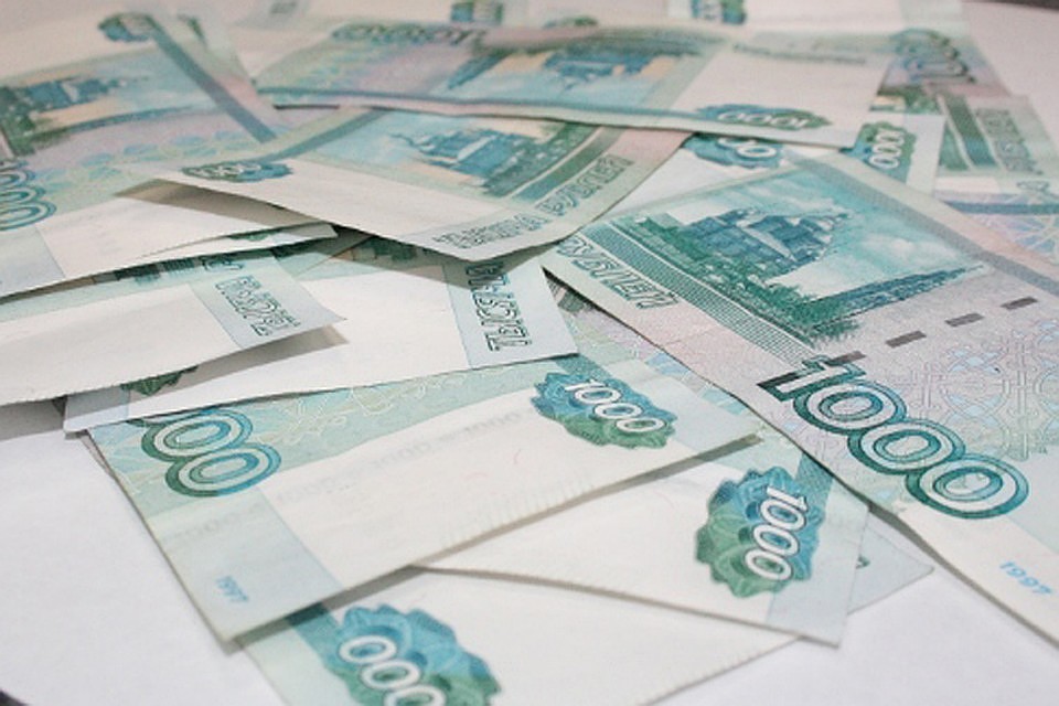Женщина завысила стоимость проведенных работ на 73 тысячи рублей
