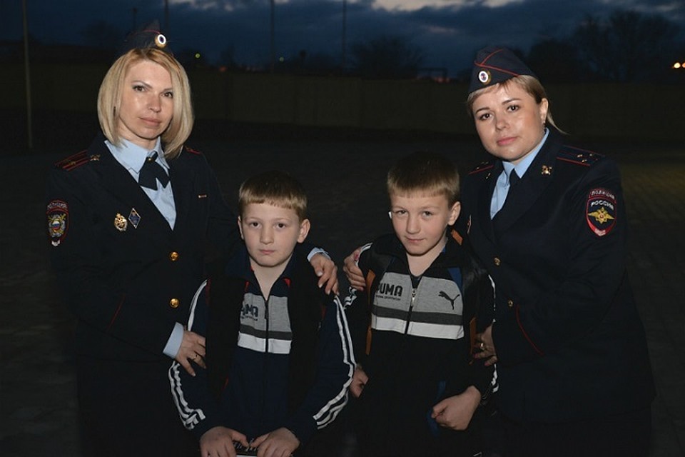 В понедельник дети вернулись в Россию после двух лет в лагере боевиков. Фото: ГУ МВД по СКФО