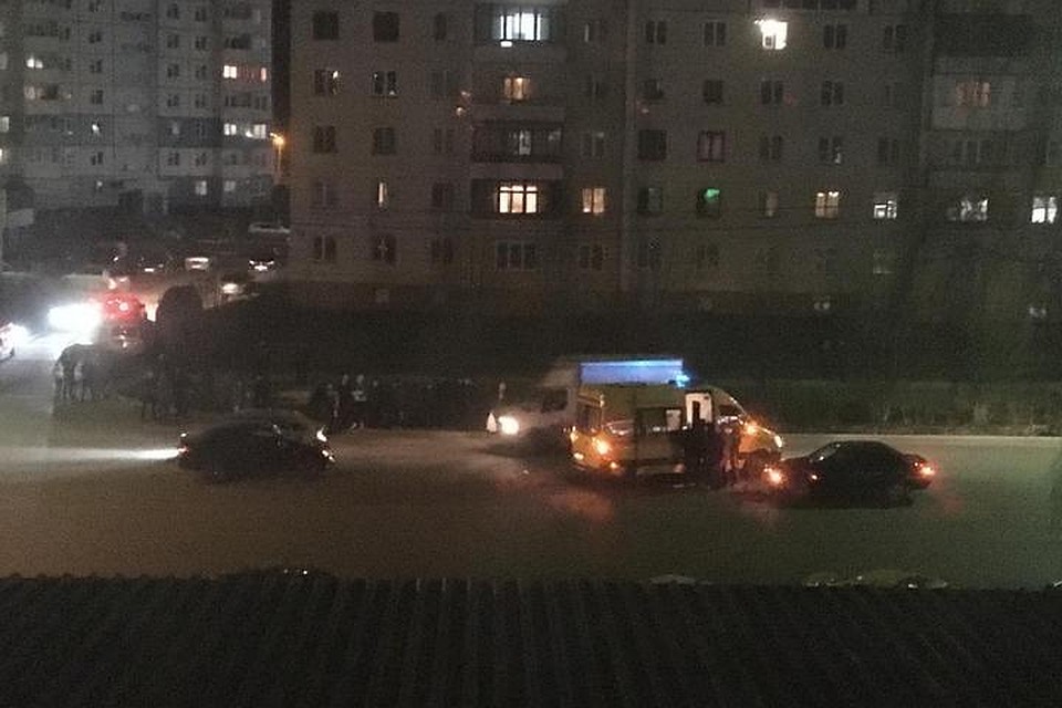 Автомобиль сбил мужчину на "зебре". Фото: Иван Краснов