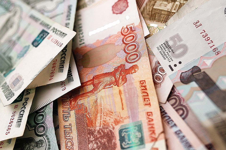 Россиян с маленькой зарплатой планируют освободить от НДФЛ