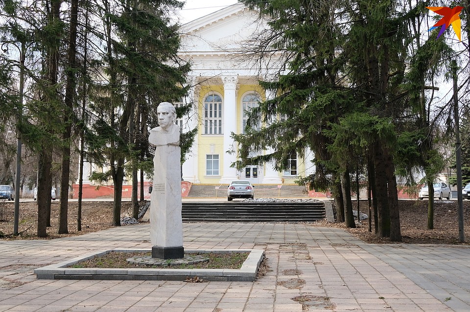 В Орле выбирают лучшего библиотекаря