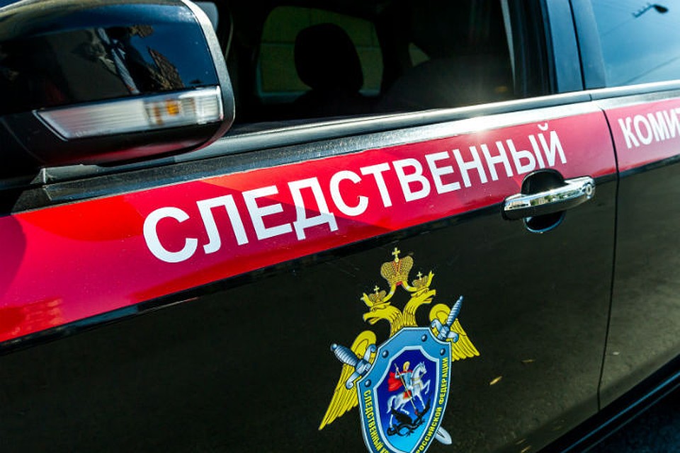 Тело новорожденного ребенка нашли в заброшенном гараже в поселке Мегет.