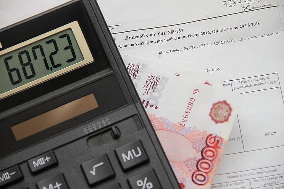 Выпускнице детдома в Челябинской области дали пожить в квартире с долгом. Фото: Роман ИГНАТЬЕВ