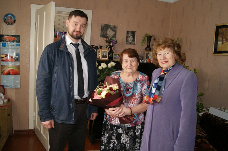 Ветеран Великой Отечественной войны в Хабаровске отметила 90-летие ФОТО: Министерство социальной защиты населения Хабаровского края