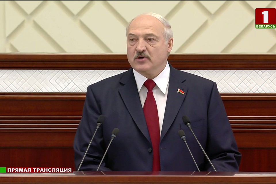 Александр Лукашенко обратился с Посланием к белорусскому народу. Фото: кадр видео / Беларусь 1