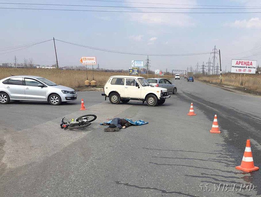В Омске «Камаз» насмерть сбил велосипедиста