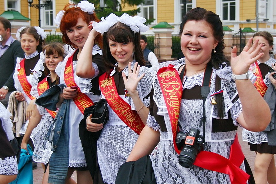 Псковских выпускников приглашают поучаствовать в фотоконкурсе "Алые паруса - 2019".
