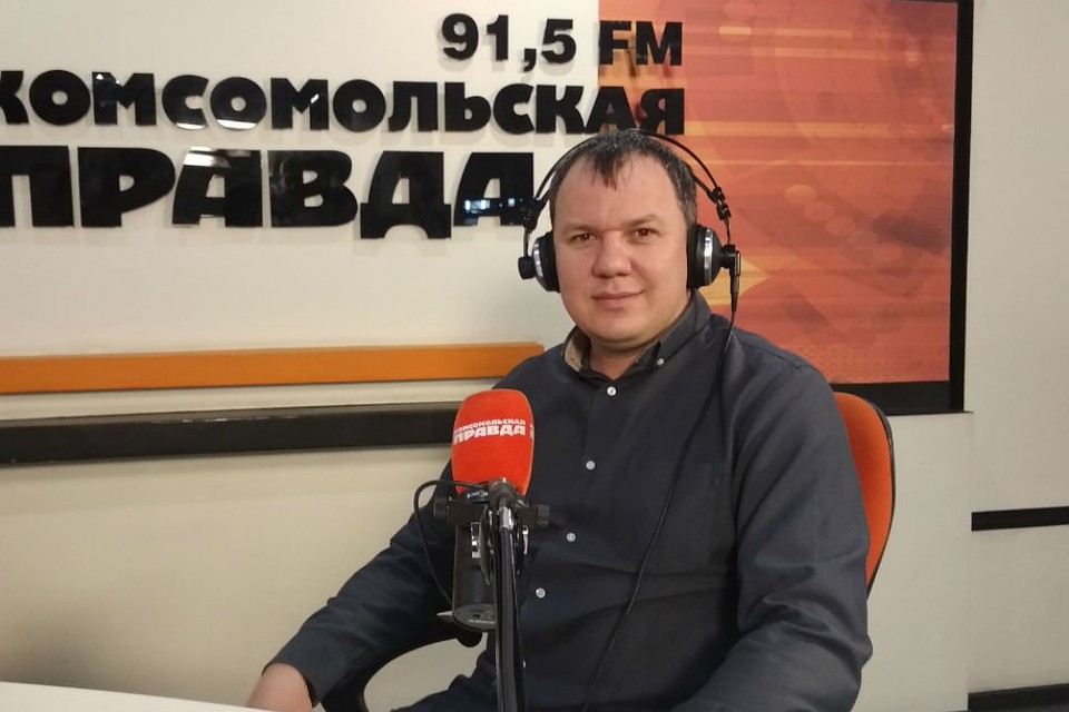 В эфире радио "Комсомольская правда" -врач стоматолог-ортопед "Di-clinic" Игорь Иванов.